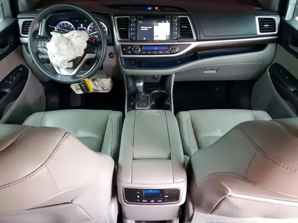 5TDYKRFH6GS176900 2016 TOYOTA HIGHLANDER - Image 8