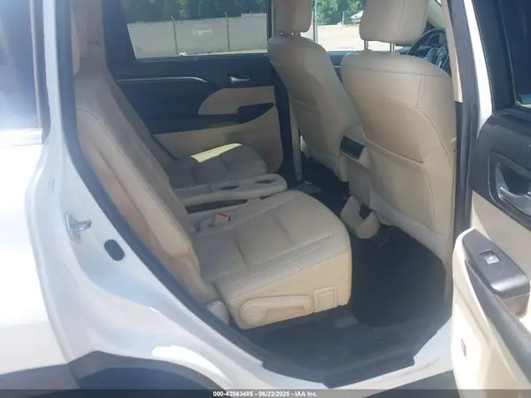 5TDYKRFH7GS135871 2016 TOYOTA HIGHLANDER - Image 8