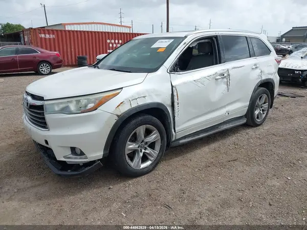 5TDYKRFH7GS142576 2016 TOYOTA HIGHLANDER - Image 2