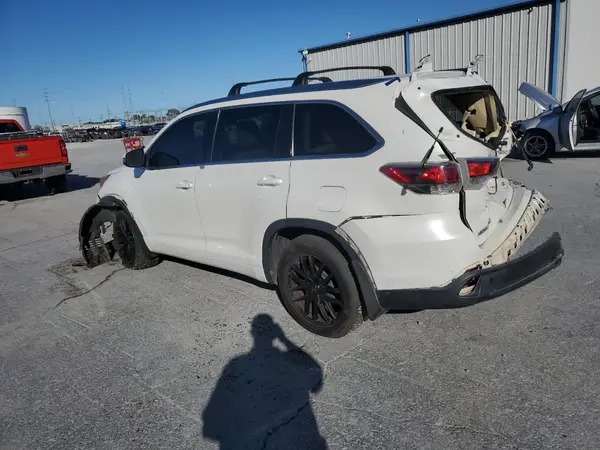 5TDYKRFH7GS143307 2016 TOYOTA HIGHLANDER - Image 2