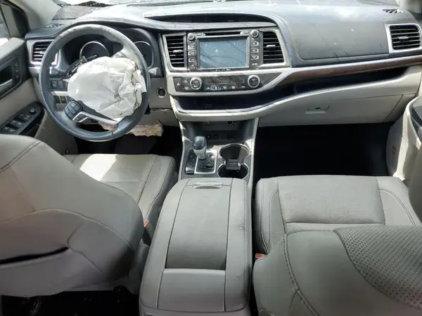 5TDYKRFH8GS123650 2016 TOYOTA HIGHLANDER - Image 8