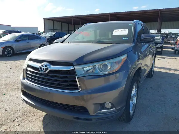 5TDYKRFH8GS146667 2016 TOYOTA HIGHLANDER - Image 2