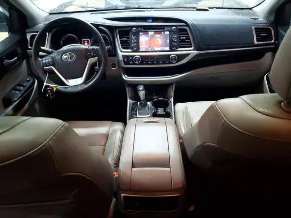 5TDYKRFH8GS149732 2016 TOYOTA HIGHLANDER - Image 8