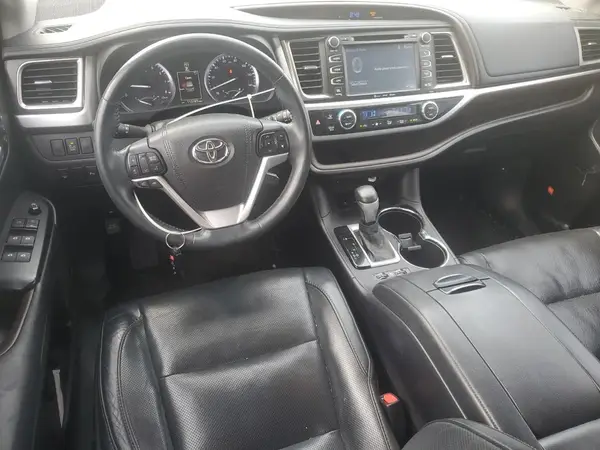 5TDYKRFH8GS179362 2016 TOYOTA HIGHLANDER - Image 8