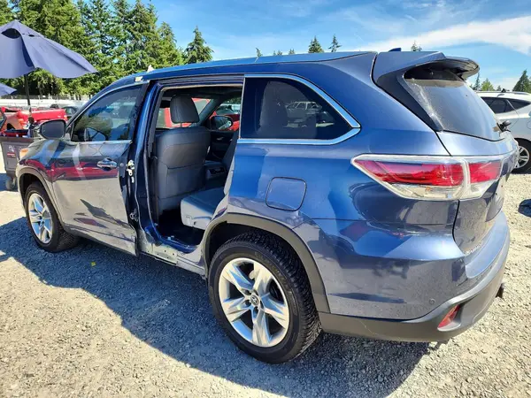 5TDYKRFH8GS180771 2016 TOYOTA HIGHLANDER - Image 2