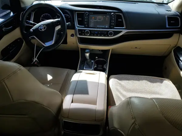 5TDYKRFH8GS185758 2016 TOYOTA HIGHLANDER - Image 8