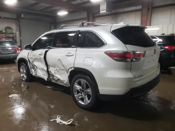 5TDYKRFH9GS120501 2016 TOYOTA HIGHLANDER - Image 2