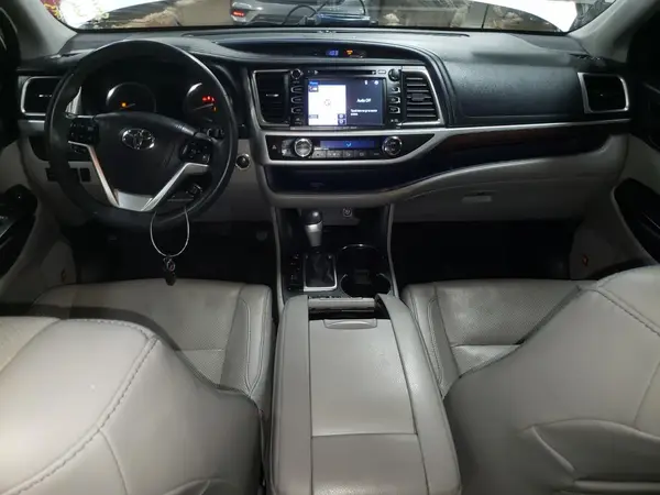 5TDYKRFH9GS120501 2016 TOYOTA HIGHLANDER - Image 8
