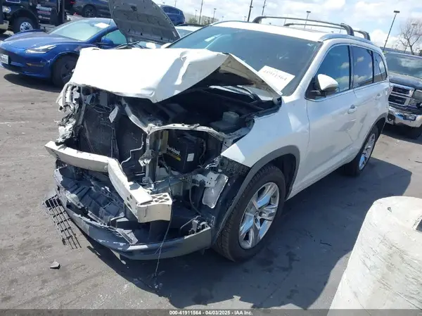5TDYKRFH9GS133412 2016 TOYOTA HIGHLANDER - Image 2