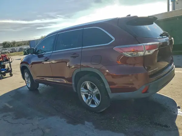 5TDYKRFH9GS135287 2016 TOYOTA HIGHLANDER - Image 2