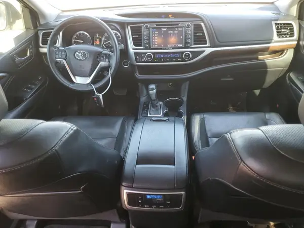 5TDYKRFHXGS149120 2016 TOYOTA HIGHLANDER - Image 8