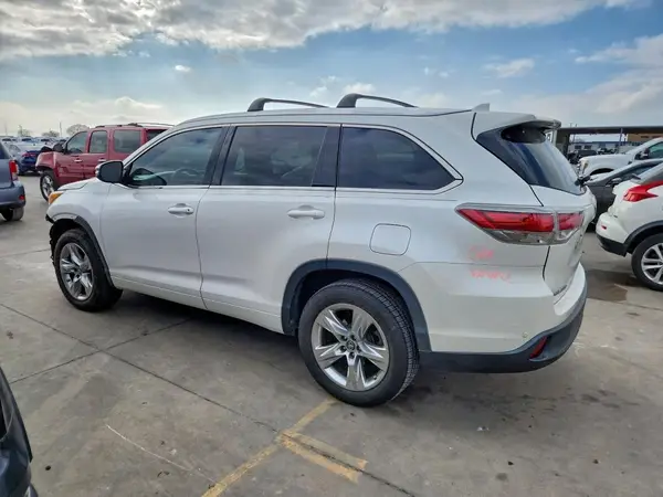 5TDYKRFHXGS150252 2016 TOYOTA HIGHLANDER - Image 2