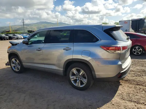 5TDYKRFHXGS157136 2016 TOYOTA HIGHLANDER - Image 2