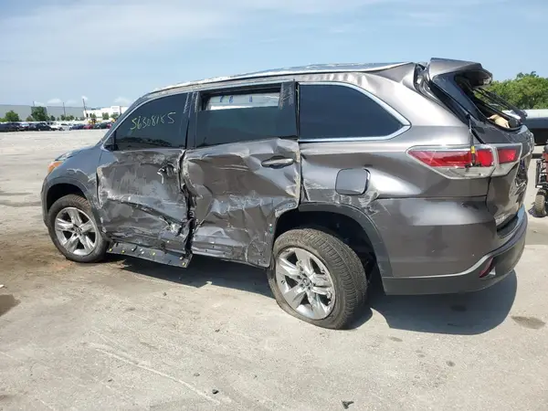 5TDYKRFHXGS172798 2016 TOYOTA HIGHLANDER - Image 2