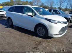 5TDYRKEC0MS017665 2021 TOYOTA SIENNA