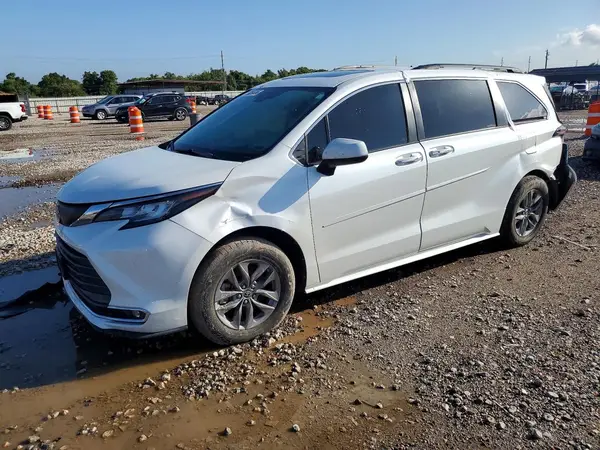 5TDYRKEC0NS082288 2022 TOYOTA SIENNA - Image 1