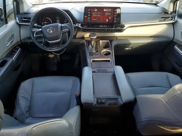 5TDYRKEC0NS094392 2022 TOYOTA SIENNA - Image 8