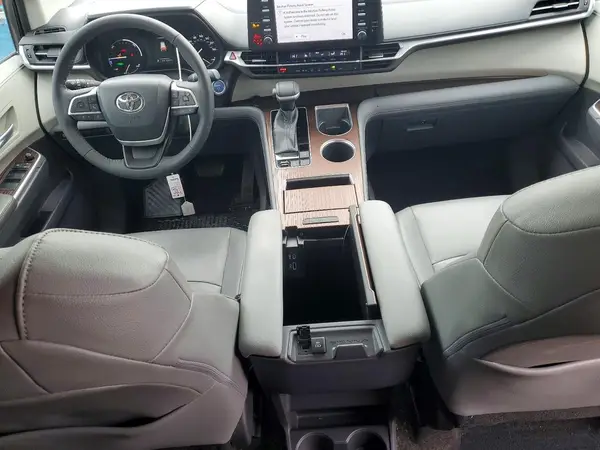 5TDYRKEC0NS106475 2022 TOYOTA SIENNA - Image 8