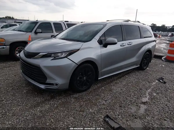 5TDYRKEC0NS106959 2022 TOYOTA SIENNA - Image 2