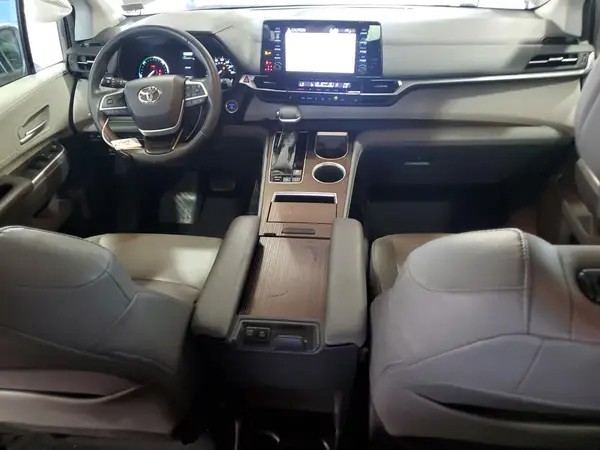 5TDYRKEC0NS114298 2022 TOYOTA SIENNA - Image 8