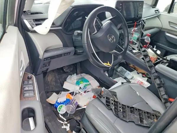 5TDYRKEC0NS115354 2022 TOYOTA SIENNA - Image 8