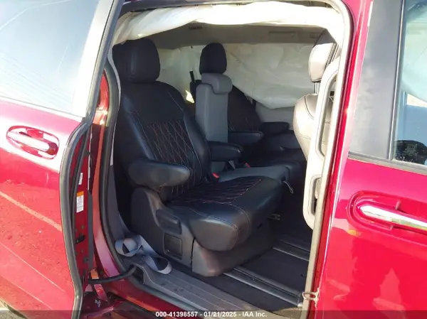 5TDYRKEC0NS118500 2022 TOYOTA SIENNA - Image 8