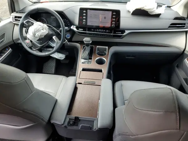 5TDYRKEC0PS143383 2023 TOYOTA SIENNA - Image 8