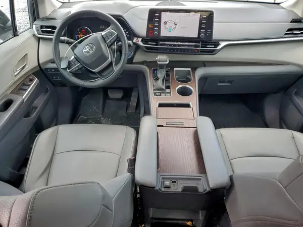 5TDYRKEC0PS145506 2023 TOYOTA SIENNA - Image 8