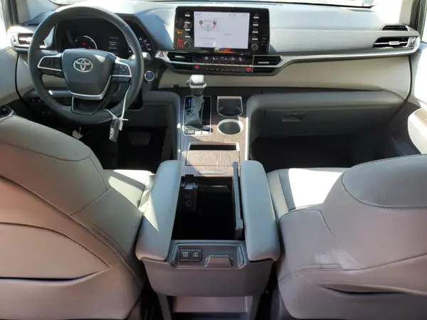 5TDYRKEC0PS155288 2023 TOYOTA SIENNA - Image 8