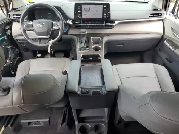 5TDYRKEC0PS156828 2023 TOYOTA SIENNA - Image 8