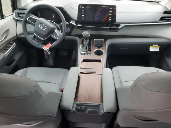 5TDYRKEC0RS192389 2024 TOYOTA SIENNA - Image 8