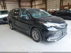 5TDYRKEC1MS017013 2021 TOYOTA SIENNA