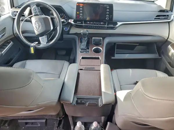 5TDYRKEC1MS021255 2021 TOYOTA SIENNA - Image 8