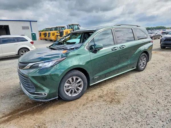 5TDYRKEC1MS030215 2021 TOYOTA SIENNA - Image 1