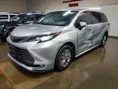 5TDYRKEC1MS035009 2021 TOYOTA SIENNA