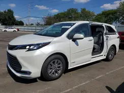 5TDYRKEC1MS046429 2021 TOYOTA SIENNA