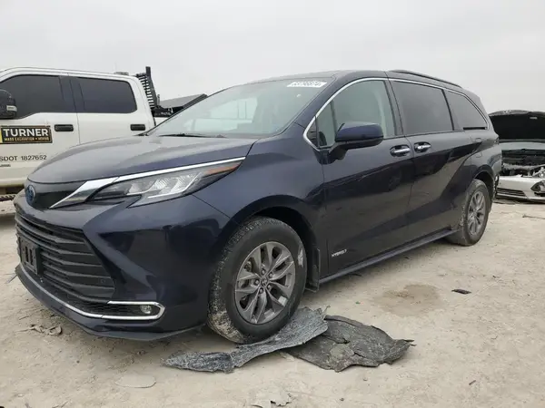 5TDYRKEC1MS060752 2021 TOYOTA SIENNA - Image 1