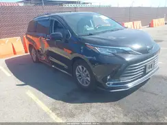 5TDYRKEC1MS072187 2021 TOYOTA SIENNA