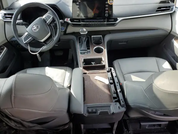 5TDYRKEC1MS072223 2021 TOYOTA SIENNA - Image 8