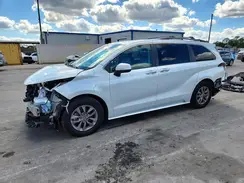 5TDYRKEC1NS077228 2022 TOYOTA SIENNA
