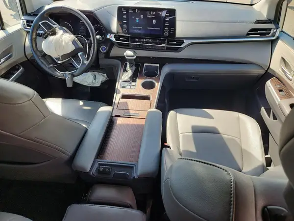 5TDYRKEC1NS114813 2022 TOYOTA SIENNA - Image 8