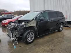 5TDYRKEC1NS127108 2022 TOYOTA SIENNA
