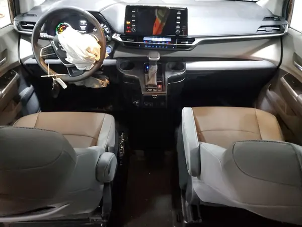 5TDYRKEC1NS133491 2022 TOYOTA SIENNA - Image 8