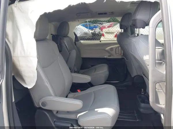5TDYRKEC1PS167224 2023 TOYOTA SIENNA - Image 8