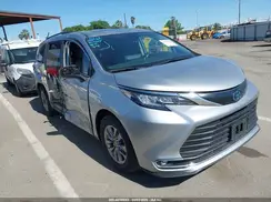 5TDYRKEC1PS168454 2023 TOYOTA SIENNA
