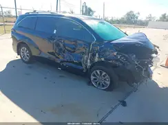 5TDYRKEC1SS225177 2025 TOYOTA SIENNA