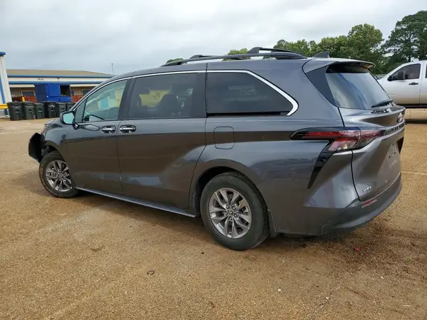 5TDYRKEC1SS257109 2025 TOYOTA SIENNA - Image 2