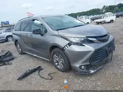 5TDYRKEC1TS302938 2026 TOYOTA SIENNA