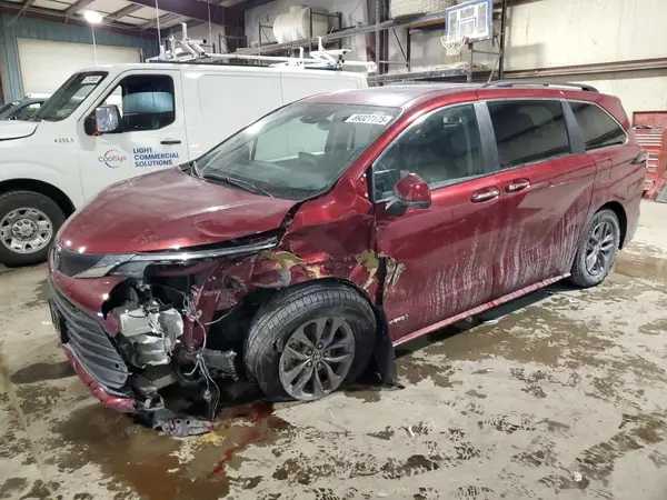 5TDYRKEC2MS068553 2021 TOYOTA SIENNA - Image 1