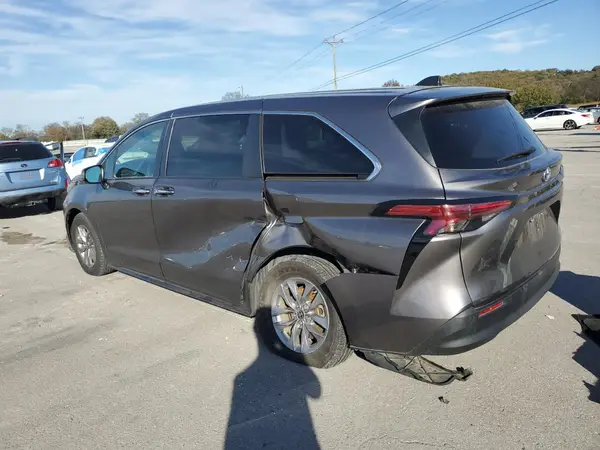5TDYRKEC2NS086732 2022 TOYOTA SIENNA - Image 2